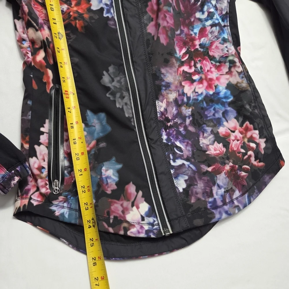 Lululemon Run For Your Life Jacket Moody Mirage Floral Size 6 - Picture 12 of 12